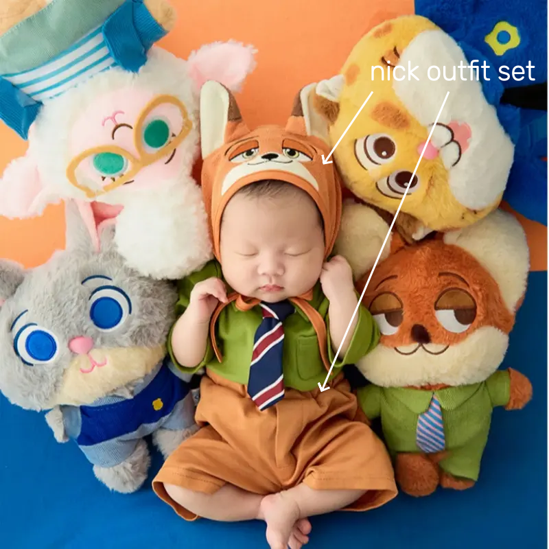 Zootopia Judy outfit and plush toys detail shot - Zootopia Theme Set - Dvotinst